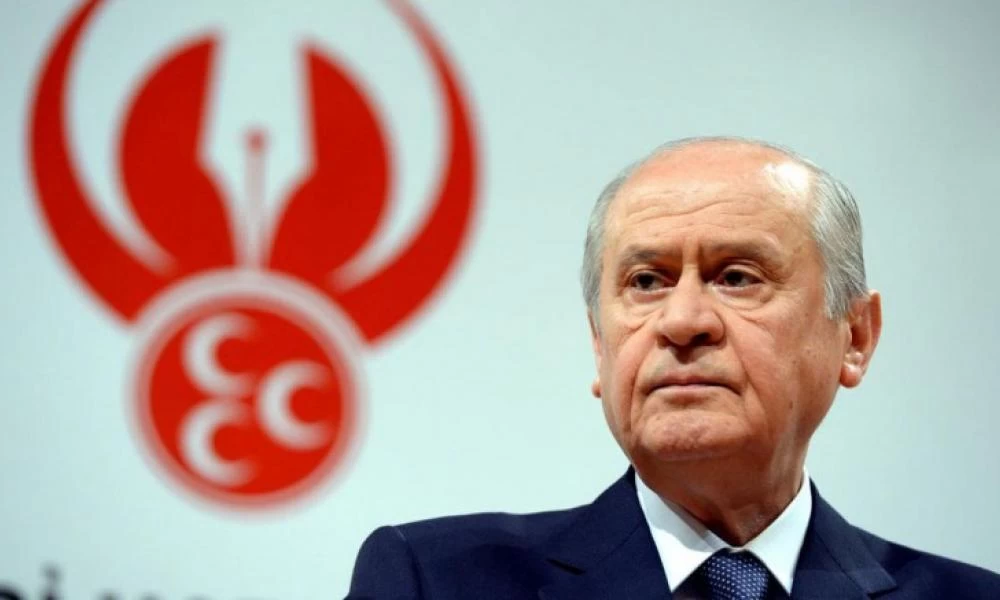 Ο πρόεδρος του MHP εκδίδει καλυμμένη απειλή εναντίον δημοσιογράφων